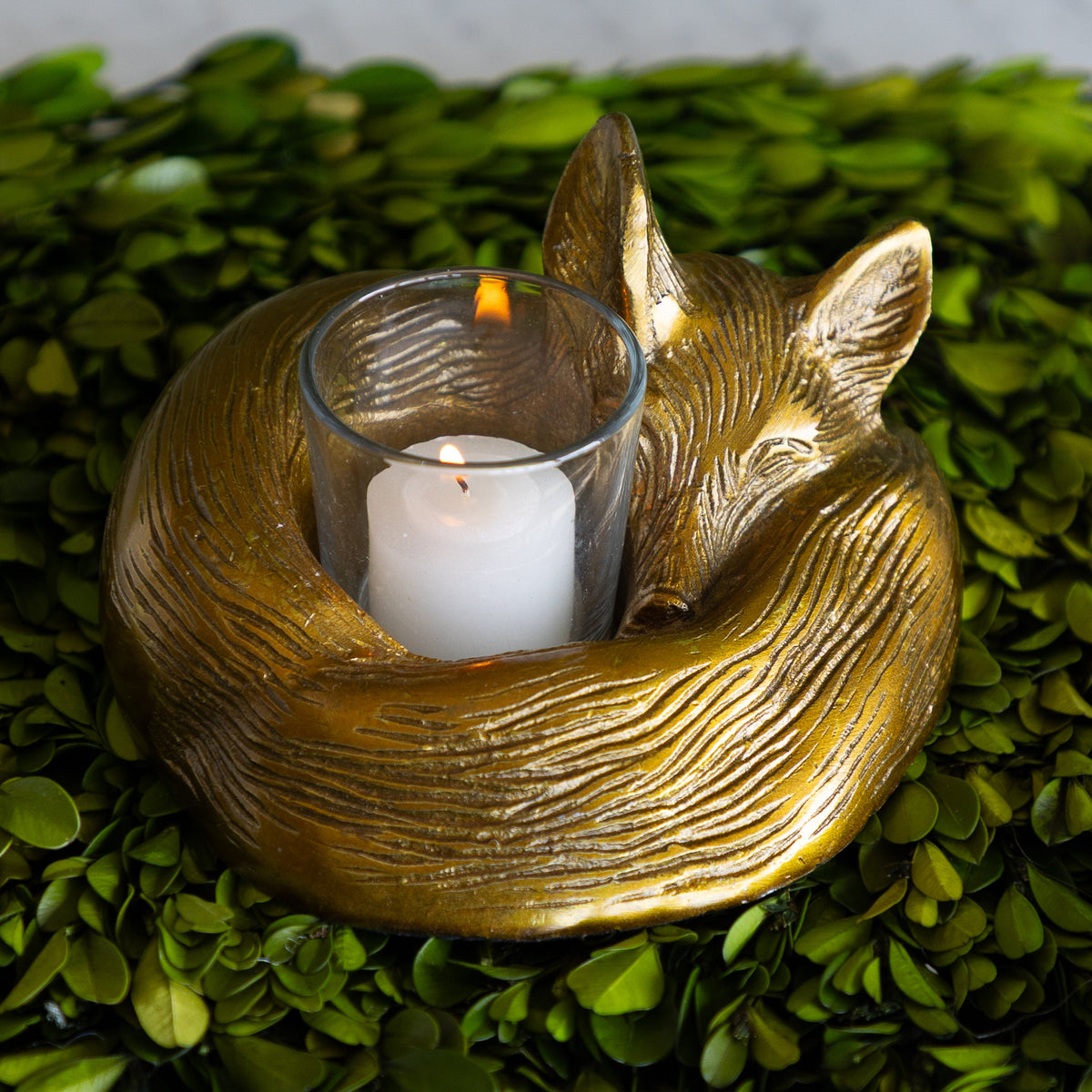 Sleepy Fox Decor