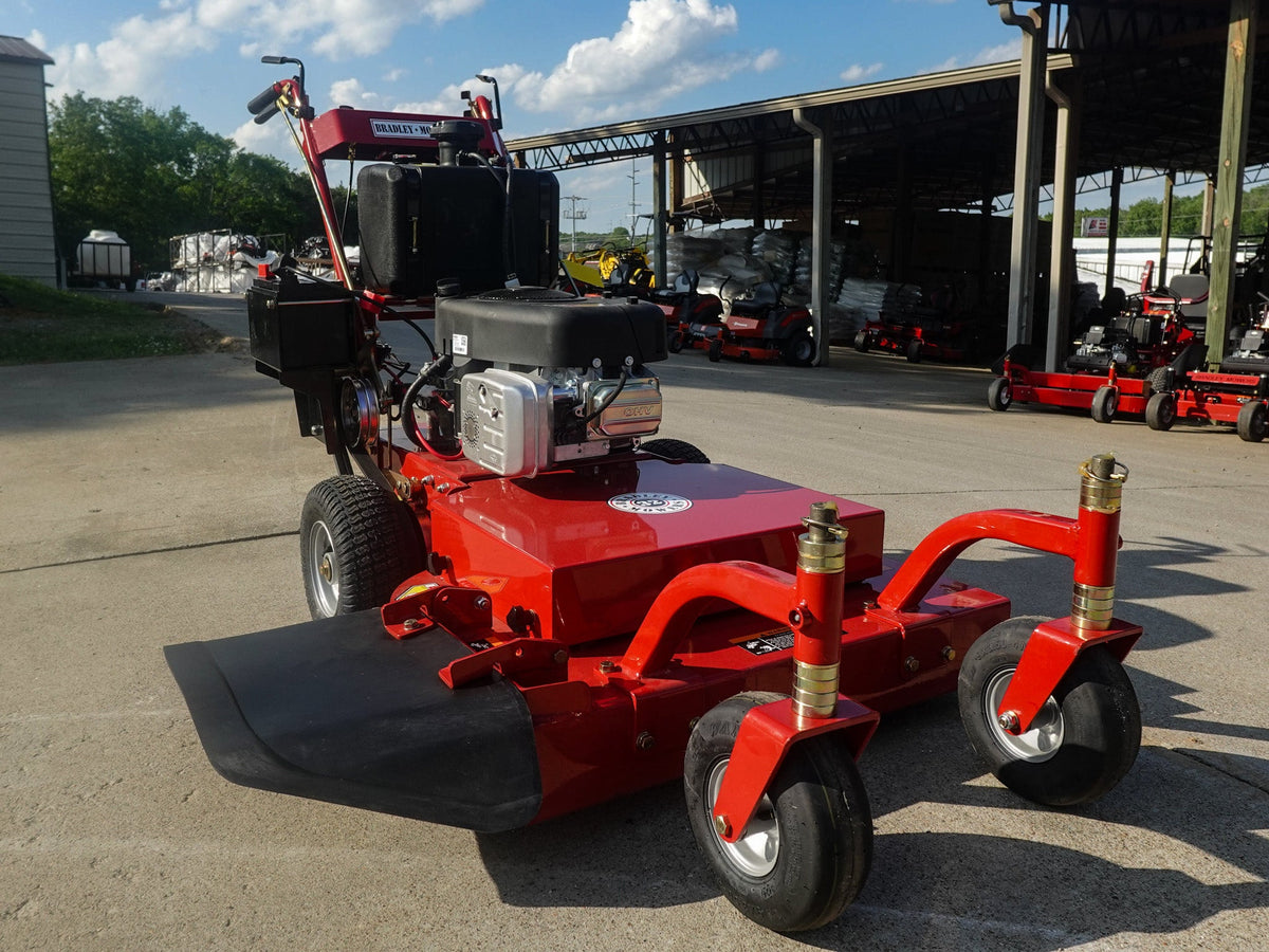 Bradley 32BDE-BS17 Belt Driven E-Clutch 32" Walk Behind Mower 17.5 HP Briggs